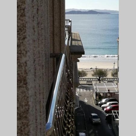 Apartamento Sanxenxo, 30 metros playa, céntrico. Esterno foto
