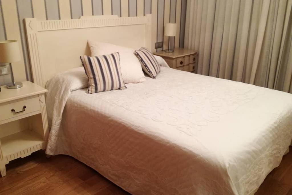 Apartamento Sanxenxo, 30 metros playa, céntrico. Esterno foto